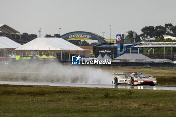 2024-06-14 - ILOTT Callum (gbr), Hertz Team Jota, Porsche 963 #12, Hypercar, FIA WEC, doing a shakedown on the Aerodrome of Le Mans during the 2024 24 Hours of Le Mans, 4th round of the 2024 FIA World Endurance Championship, on the Circuit des 24 Heures du Mans, on June 14, 2024 in Le Mans, France - 24 HEURES DU MANS 2024 - FRIDAY - ENDURANCE - MOTORS