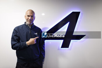 2024-06-15 - Zinedine Zidane during the pre-race of the 2024 24 Hours of Le Mans, 4th round of the 2024 FIA World Endurance Championship, on the Circuit des 24 Heures du Mans, on June 15, 2024 in Le Mans, France - 24 HEURES DU MANS 2024 - PRE-RACE - ENDURANCE - MOTORS