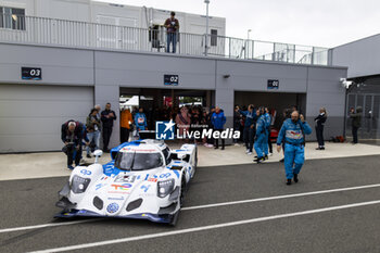 2024-06-15 - RICHELMI Stéphane, Mission H24, Hydrogen Parade during the pre-race of the 2024 24 Hours of Le Mans, 4th round of the 2024 FIA World Endurance Championship, on the Circuit des 24 Heures du Mans, on June 15, 2024 in Le Mans, France - 24 HEURES DU MANS 2024 - PRE-RACE - ENDURANCE - MOTORS