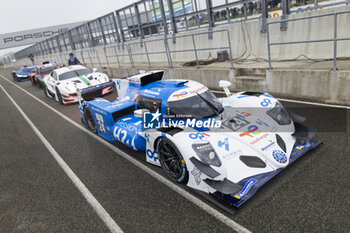 2024-06-15 - RICHELMI Stéphane, Mission H24, Hydrogen Parade during the pre-race of the 2024 24 Hours of Le Mans, 4th round of the 2024 FIA World Endurance Championship, on the Circuit des 24 Heures du Mans, on June 15, 2024 in Le Mans, France - 24 HEURES DU MANS 2024 - PRE-RACE - ENDURANCE - MOTORS