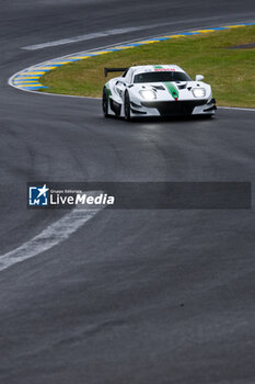 2024-06-15 - Ligier JS2 RH2 during the pre-race of the 2024 24 Hours of Le Mans, 4th round of the 2024 FIA World Endurance Championship, on the Circuit des 24 Heures du Mans, on June 15, 2024 in Le Mans, France - 24 HEURES DU MANS 2024 - PRE-RACE - ENDURANCE - MOTORS