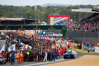 2024-06-15 - Ferrari with 24H trophy during the pre-race of the 2024 24 Hours of Le Mans, 4th round of the 2024 FIA World Endurance Championship, on the Circuit des 24 Heures du Mans, on June 15, 2024 in Le Mans, France - 24 HEURES DU MANS 2024 - PRE-RACE - ENDURANCE - MOTORS