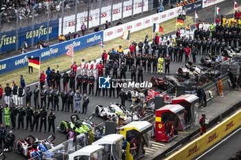 2024-06-15 - Grid during the pre-race of the 2024 24 Hours of Le Mans, 4th round of the 2024 FIA World Endurance Championship, on the Circuit des 24 Heures du Mans, on June 15, 2024 in Le Mans, France - 24 HEURES DU MANS 2024 - PRE-RACE - ENDURANCE - MOTORS