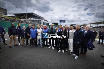 2024-06-15 - MILLE Richard (fra), Président ot the FIA Endurance Commission, portrait FILLON Pierre (fra), President of ACO, portrait ZIDANE Zinedine (fra), Start of the 24 Hours of Le Mans 2024, portrait DE MEO Luca DG Renault group, portrait during the pre-race of the 2024 24 Hours of Le Mans, 4th round of the 2024 FIA World Endurance Championship, on the Circuit des 24 Heures du Mans, on June 15, 2024 in Le Mans, France - 24 HEURES DU MANS 2024 - PRE-RACE - ENDURANCE - MOTORS