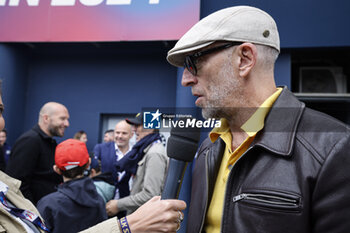 2024-06-15 - CASSEL Vincent, portrait during the pre-race of the 2024 24 Hours of Le Mans, 4th round of the 2024 FIA World Endurance Championship, on the Circuit des 24 Heures du Mans, on June 15, 2024 in Le Mans, France - 24 HEURES DU MANS 2024 - PRE-RACE - ENDURANCE - MOTORS