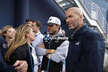 2024-06-15 - GASLY Pierre, portrait ZIDANE Zinedine (fra), Start of the 24 Hours of Le Mans 2024, portrait during the pre-race of the 2024 24 Hours of Le Mans, 4th round of the 2024 FIA World Endurance Championship, on the Circuit des 24 Heures du Mans, on June 15, 2024 in Le Mans, France - 24 HEURES DU MANS 2024 - PRE-RACE - ENDURANCE - MOTORS