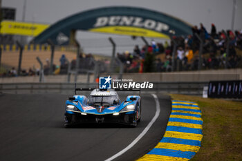 2024-06-15 - 36 VAXIVIERE Matthieu (fra), SCHUMACHER Mick (ger), LAPIERRE Nicolas (fra), Alpine Endurance Team, Alpine A424 #36, Hypercar, FIA WEC, action during the Warm-Up of the 2024 24 Hours of Le Mans, 4th round of the 2024 FIA World Endurance Championship, on the Circuit des 24 Heures du Mans, on June 15, 2024 in Le Mans, France - 24 HEURES DU MANS 2024 - WARM-UP - ENDURANCE - MOTORS