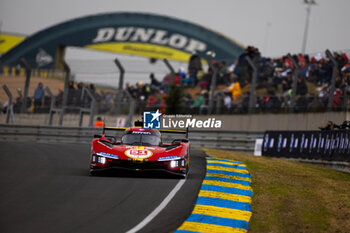 2024-06-15 - 51 PIER GUIDI Alessandro (ita), CALADO James (gbr), GIOVINAZZI Antonio (ita), Ferrari AF Corse, Ferrari 499P #51, Hypercar, FIA WEC, action during the Warm-Up of the 2024 24 Hours of Le Mans, 4th round of the 2024 FIA World Endurance Championship, on the Circuit des 24 Heures du Mans, on June 15, 2024 in Le Mans, France - 24 HEURES DU MANS 2024 - WARM-UP - ENDURANCE - MOTORS