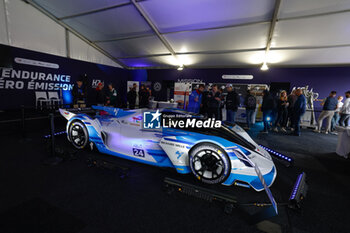 2024-06-15 - H24, during the Warm-Up of the 2024 24 Hours of Le Mans, 4th round of the 2024 FIA World Endurance Championship, on the Circuit des 24 Heures du Mans, on June 15, 2024 in Le Mans, France - 24 HEURES DU MANS 2024 - WARM-UP - ENDURANCE - MOTORS