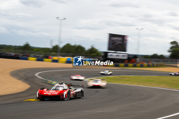 2024-06-15 - 311 DERANI Luis Felipe (bra), AITKEN Jack (gbr), DRUGOVICH Felipe (bra), Whelen Cadillac Racing, Cadillac V-Series.R #311, Hypercar, action during the 2024 24 Hours of Le Mans, 4th round of the 2024 FIA World Endurance Championship, on the Circuit des 24 Heures du Mans, from June 15 to 16, 2024 in Le Mans, France - 24 HEURES DU MANS 2024 - RACE - ENDURANCE - MOTORS