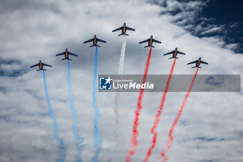 2024-06-15 - Patrouille de France, during the 2024 24 Hours of Le Mans, 4th round of the 2024 FIA World Endurance Championship, on the Circuit des 24 Heures du Mans, from June 15 to 16, 2024 in Le Mans, France - 24 HEURES DU MANS 2024 - RACE - ENDURANCE - MOTORS