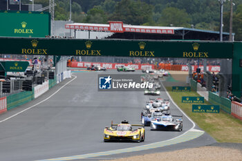 2024-06-15 - 83 KUBICA Robert (pol), SHWARTZMAN Robert (isr), YE Yifei (chn), AF Corse, Ferrari 499P #83, Hypercar, FIA WEC, action during the 2024 24 Hours of Le Mans, 4th round of the 2024 FIA World Endurance Championship, on the Circuit des 24 Heures du Mans, from June 15 to 16, 2024 in Le Mans, France - 24 HEURES DU MANS 2024 - RACE - ENDURANCE - MOTORS