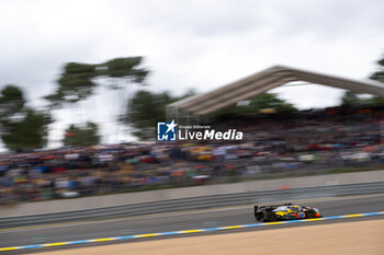 2024-06-15 - 65 SALES Rodrigo (usa), BECHE Mathias (swi), HUFFAKER Scott (usa), Panis Racing, Oreca 07 - Gibson #65, LMP2 PRO/AM, action during the 2024 24 Hours of Le Mans, 4th round of the 2024 FIA World Endurance Championship, on the Circuit des 24 Heures du Mans, from June 15 to 16, 2024 in Le Mans, France - 24 HEURES DU MANS 2024 - RACE - ENDURANCE - MOTORS