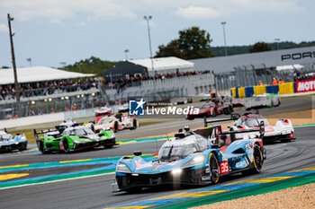 2024-06-15 - 35 MILESI Charles (fra), HABSBURG-Lothringen Ferdinand (aut), CHATIN Paul-Loup (fra), Alpine Endurance Team #35, Alpine A424, Hypercar, FIA WEC, action during the 2024 24 Hours of Le Mans, 4th round of the 2024 FIA World Endurance Championship, on the Circuit des 24 Heures du Mans, from June 15 to 16, 2024 in Le Mans, France - 24 HEURES DU MANS 2024 - RACE - ENDURANCE - MOTORS