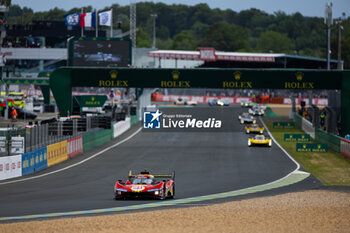 2024-06-15 - 51 PIER GUIDI Alessandro (ita), CALADO James (gbr), GIOVINAZZI Antonio (ita), Ferrari AF Corse, Ferrari 499P #51, Hypercar, FIA WEC, action during the 2024 24 Hours of Le Mans, 4th round of the 2024 FIA World Endurance Championship, on the Circuit des 24 Heures du Mans, from June 15 to 16, 2024 in Le Mans, France - 24 HEURES DU MANS 2024 - RACE - ENDURANCE - MOTORS