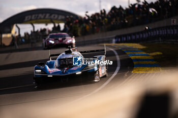 2024-06-15 - 36 VAXIVIERE Matthieu (fra), SCHUMACHER Mick (ger), LAPIERRE Nicolas (fra), Alpine Endurance Team, Alpine A424 #36, Hypercar, FIA WEC, action during the 2024 24 Hours of Le Mans, 4th round of the 2024 FIA World Endurance Championship, on the Circuit des 24 Heures du Mans, from June 15 to 16, 2024 in Le Mans, France - 24 HEURES DU MANS 2024 - RACE - ENDURANCE - MOTORS