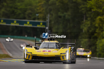 2024-06-15 - 03 BOURDAIS Sébastien (fra), VAN DER ZANDE Renger (ned), DIXON Scott (nzl), Cadillac Racing, Cadillac V-Series.R #03, Hypercar, action during the 2024 24 Hours of Le Mans, 4th round of the 2024 FIA World Endurance Championship, on the Circuit des 24 Heures du Mans, from June 15 to 16, 2024 in Le Mans, France - 24 HEURES DU MANS 2024 - RACE - ENDURANCE - MOTORS