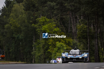 2024-06-15 - 35 MILESI Charles (fra), HABSBURG-Lothringen Ferdinand (aut), CHATIN Paul-Loup (fra), Alpine Endurance Team #35, Alpine A424, Hypercar, FIA WEC, action during the 2024 24 Hours of Le Mans, 4th round of the 2024 FIA World Endurance Championship, on the Circuit des 24 Heures du Mans, from June 15 to 16, 2024 in Le Mans, France - 24 HEURES DU MANS 2024 - RACE - ENDURANCE - MOTORS