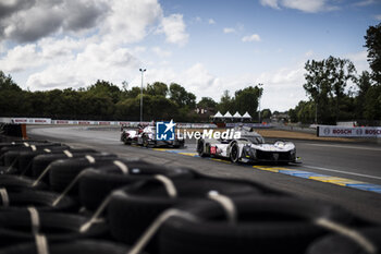 2024-06-15 - 93 VERGNE Jean-Eric (fra), JENSEN Mikkel (dnk), MULLER Nico (swi), Peugeot TotalEnergies, Peugeot 9x8 #93, Hypercar, FIA WEC, 183 PERRODO François (fra), BARNICOAT Ben (gbr), VARRONE Nicolas (arg), AF Corse, Oreca 07 - Gibson #183, LMP2 PRO/AM, action during the 2024 24 Hours of Le Mans, 4th round of the 2024 FIA World Endurance Championship, on the Circuit des 24 Heures du Mans, from June 15 to 16, 2024 in Le Mans, France - 24 HEURES DU MANS 2024 - RACE - ENDURANCE - MOTORS