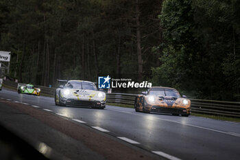 2024-06-15 - 91 LIETZ Richard (aut), SCHURING Morris (nld), SHAHIN Yasser (aus), Manthey EMA, Porsche 911 GT3 R #91, LM GT3, FIA WEC, 92 MALYKHIN Aliaksandr (kna), STURM Joel (ger), BACHLER Klaus (aut), Manthey Purerxcing, Porsche 911 GT3 R #91, LM GT3, FIA WEC, action during the 2024 24 Hours of Le Mans, 4th round of the 2024 FIA World Endurance Championship, on the Circuit des 24 Heures du Mans, from June 15 to 16, 2024 in Le Mans, France - 24 HEURES DU MANS 2024 - RACE - ENDURANCE - MOTORS