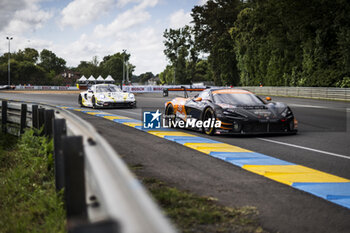 2024-06-15 - 50 FUOCO Antonio (ita), MOLINA Miguel (spa), NIELSEN Nicklas (dnk), Ferrari AF Corse, Ferrari 499P #50, Hypercar, FIA WEC, 92 MALYKHIN Aliaksandr (kna), STURM Joel (ger), BACHLER Klaus (aut), Manthey Purerxcing, Porsche 911 GT3 R #91, LM GT3, FIA WEC, action during the 2024 24 Hours of Le Mans, 4th round of the 2024 FIA World Endurance Championship, on the Circuit des 24 Heures du Mans, from June 15 to 16, 2024 in Le Mans, France - 24 HEURES DU MANS 2024 - RACE - ENDURANCE - MOTORS