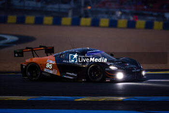 2024-06-15 - 95 SATO Marino (jpn), PINO Nico (chl), HAMAGHUCHI Hiroshi (jpn), United Autosports, McLaren 720S GT3 Evo #95, LM GT3, FIA WEC, action during the 2024 24 Hours of Le Mans, 4th round of the 2024 FIA World Endurance Championship, on the Circuit des 24 Heures du Mans, from June 15 to 16, 2024 in Le Mans, France - 24 HEURES DU MANS 2024 - RACE - ENDURANCE - MOTORS