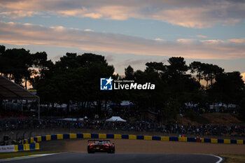 2024-06-15 - 70 IRIBE Brendan (usa), MILLROY Ollie (gar), SCHANDORFF Frederik (dnk), Inception Racing, McLaren 720S LMGT3 Evo, LM GT3, action during the 2024 24 Hours of Le Mans, 4th round of the 2024 FIA World Endurance Championship, on the Circuit des 24 Heures du Mans, from June 15 to 16, 2024 in Le Mans, France - 24 HEURES DU MANS 2024 - RACE - ENDURANCE - MOTORS