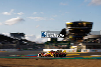 2024-06-15 - 51 PIER GUIDI Alessandro (ita), CALADO James (gbr), GIOVINAZZI Antonio (ita), Ferrari AF Corse, Ferrari 499P #51, Hypercar, FIA WEC, action during the 2024 24 Hours of Le Mans, 4th round of the 2024 FIA World Endurance Championship, on the Circuit des 24 Heures du Mans, from June 15 to 16, 2024 in Le Mans, France - 24 HEURES DU MANS 2024 - RACE - ENDURANCE - MOTORS