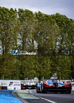 2024-06-15 - 35 MILESI Charles (fra), HABSBURG-Lothringen Ferdinand (aut), CHATIN Paul-Loup (fra), Alpine Endurance Team #35, Alpine A424, Hypercar, FIA WEC, action during the 2024 24 Hours of Le Mans, 4th round of the 2024 FIA World Endurance Championship, on the Circuit des 24 Heures du Mans, from June 15 to 16, 2024 in Le Mans, France - 24 HEURES DU MANS 2024 - RACE - ENDURANCE - MOTORS