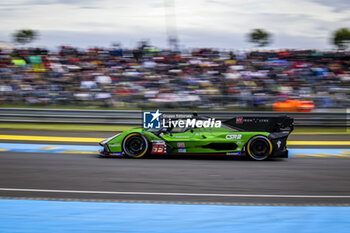 2024-06-15 - 63 BORTOLOTTI Mirko (ita), MORTARA Edoardo (ita), KVYAT Daniil, Lamborghini Iron Lynx, Lamborghini SC63 #63, Hypercar, FIA WEC, action during the 2024 24 Hours of Le Mans, 4th round of the 2024 FIA World Endurance Championship, on the Circuit des 24 Heures du Mans, from June 15 to 16, 2024 in Le Mans, France - 24 HEURES DU MANS 2024 - RACE - ENDURANCE - MOTORS