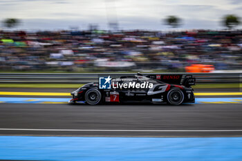 2024-06-15 - 07 LOPEZ José María (arg), KOBAYASHI Kamui (jpn), DE VRIES Nyck (nld), Toyota Gazoo Racing, Toyota GR010 - Hybrid #07, Hypercar, FIA WEC, action during the 2024 24 Hours of Le Mans, 4th round of the 2024 FIA World Endurance Championship, on the Circuit des 24 Heures du Mans, from June 15 to 16, 2024 in Le Mans, France - 24 HEURES DU MANS 2024 - RACE - ENDURANCE - MOTORS