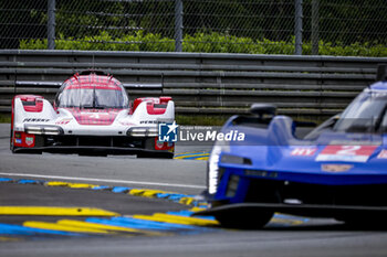 2024-06-15 - 04 JAMINET Mathieu (fra), NASR Felipe (bra), TANDY Nick (gbr), Porsche Penske Motorsport, Porsche 963 #04, Hypercar, action during the 2024 24 Hours of Le Mans, 4th round of the 2024 FIA World Endurance Championship, on the Circuit des 24 Heures du Mans, from June 15 to 16, 2024 in Le Mans, France - 24 HEURES DU MANS 2024 - RACE - ENDURANCE - MOTORS