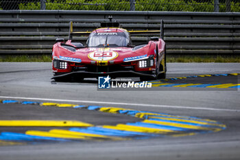 2024-06-15 - 51 PIER GUIDI Alessandro (ita), CALADO James (gbr), GIOVINAZZI Antonio (ita), Ferrari AF Corse, Ferrari 499P #51, Hypercar, FIA WEC, action during the 2024 24 Hours of Le Mans, 4th round of the 2024 FIA World Endurance Championship, on the Circuit des 24 Heures du Mans, from June 15 to 16, 2024 in Le Mans, France - 24 HEURES DU MANS 2024 - RACE - ENDURANCE - MOTORS