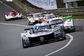 2024-06-15 - 93 VERGNE Jean-Eric (fra), JENSEN Mikkel (dnk), MULLER Nico (swi), Peugeot TotalEnergies, Peugeot 9x8 #93, Hypercar, FIA WEC, action during the 2024 24 Hours of Le Mans, 4th round of the 2024 FIA World Endurance Championship, on the Circuit des 24 Heures du Mans, from June 15 to 16, 2024 in Le Mans, France - 24 HEURES DU MANS 2024 - RACE - ENDURANCE - MOTORS