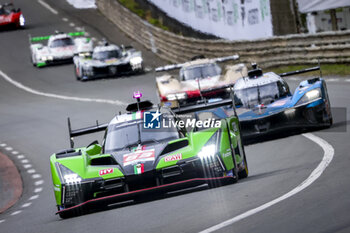 2024-06-15 - 63 BORTOLOTTI Mirko (ita), MORTARA Edoardo (ita), KVYAT Daniil, Lamborghini Iron Lynx, Lamborghini SC63 #63, Hypercar, FIA WEC, action during the 2024 24 Hours of Le Mans, 4th round of the 2024 FIA World Endurance Championship, on the Circuit des 24 Heures du Mans, from June 15 to 16, 2024 in Le Mans, France - 24 HEURES DU MANS 2024 - RACE - ENDURANCE - MOTORS