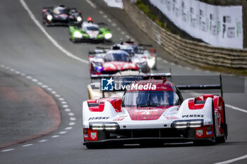 2024-06-15 - 04 JAMINET Mathieu (fra), NASR Felipe (bra), TANDY Nick (gbr), Porsche Penske Motorsport, Porsche 963 #04, Hypercar, action during the 2024 24 Hours of Le Mans, 4th round of the 2024 FIA World Endurance Championship, on the Circuit des 24 Heures du Mans, from June 15 to 16, 2024 in Le Mans, France - 24 HEURES DU MANS 2024 - RACE - ENDURANCE - MOTORS