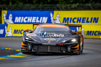 2024-06-15 - 59 SAUCY Grégoire (swi), COTTINGHAM James (gbr), COSTA Nicolas (bra), United Autosports, McLaren 720S GT3 Evo #59, LM GT3, FIA WEC, action during the 2024 24 Hours of Le Mans, 4th round of the 2024 FIA World Endurance Championship, on the Circuit des 24 Heures du Mans, from June 15 to 16, 2024 in Le Mans, France - 24 HEURES DU MANS 2024 - RACE - ENDURANCE - MOTORS