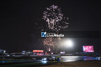 2024-06-15 - 94 VANDOORNE Stoffel (bel), DUVAL Loïc (fra), DI RESTA Paul (gbr), Peugeot TotalEnergies, Peugeot 9x8 #94, Hypercar, FIA WEC, action during the 2024 24 Hours of Le Mans, 4th round of the 2024 FIA World Endurance Championship, on the Circuit des 24 Heures du Mans, from June 15 to 16, 2024 in Le Mans, France - 24 HEURES DU MANS 2024 - RACE - ENDURANCE - MOTORS