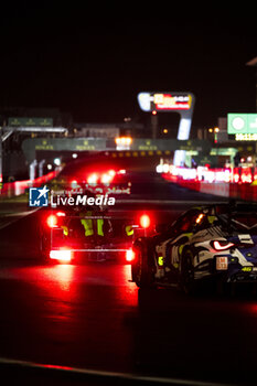 2024-06-15 - Night ambiance during the 2024 24 Hours of Le Mans, 4th round of the 2024 FIA World Endurance Championship, on the Circuit des 24 Heures du Mans, from June 15 to 16, 2024 in Le Mans, France - 24 HEURES DU MANS 2024 - RACE - ENDURANCE - MOTORS