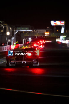 2024-06-15 - Night ambiance during the 2024 24 Hours of Le Mans, 4th round of the 2024 FIA World Endurance Championship, on the Circuit des 24 Heures du Mans, from June 15 to 16, 2024 in Le Mans, France - 24 HEURES DU MANS 2024 - RACE - ENDURANCE - MOTORS