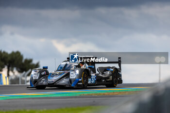 2024-06-15 - 37 FLUXA Lorenzo (spa), JAKOBSEN Malthe (dnk), MIYATA Ritomo (jpn), Cool Racing, Oreca 07 - Gibson #37, LMP2, action during the 2024 24 Hours of Le Mans, 4th round of the 2024 FIA World Endurance Championship, on the Circuit des 24 Heures du Mans, from June 15 to 16, 2024 in Le Mans, France - 24 HEURES DU MANS 2024 - RACE - ENDURANCE - MOTORS