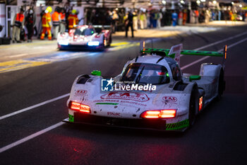 2024-06-15 - 99 TINCKNELL Harry (gbr), JANI Neel (swi), ANDLAUER Julien (fra), Proton Competition, Porsche 963 #99, Hypercar, FIA WEC, action during the 2024 24 Hours of Le Mans, 4th round of the 2024 FIA World Endurance Championship, on the Circuit des 24 Heures du Mans, from June 15 to 16, 2024 in Le Mans, France - 24 HEURES DU MANS 2024 - RACE - ENDURANCE - MOTORS