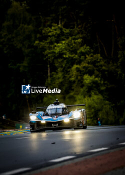 2024-06-15 - 36 VAXIVIERE Matthieu (fra), SCHUMACHER Mick (ger), LAPIERRE Nicolas (fra), Alpine Endurance Team, Alpine A424 #36, Hypercar, FIA WEC, action during the 2024 24 Hours of Le Mans, 4th round of the 2024 FIA World Endurance Championship, on the Circuit des 24 Heures du Mans, from June 15 to 16, 2024 in Le Mans, France - 24 HEURES DU MANS 2024 - RACE - ENDURANCE - MOTORS