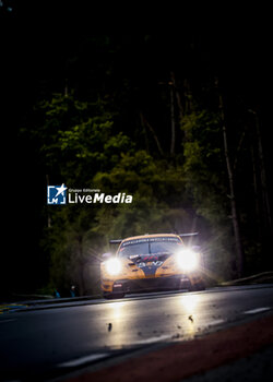 2024-06-15 - 91 LIETZ Richard (aut), SCHURING Morris (nld), SHAHIN Yasser (aus), Manthey EMA, Porsche 911 GT3 R #91, LM GT3, FIA WEC, action during the 2024 24 Hours of Le Mans, 4th round of the 2024 FIA World Endurance Championship, on the Circuit des 24 Heures du Mans, from June 15 to 16, 2024 in Le Mans, France - 24 HEURES DU MANS 2024 - RACE - ENDURANCE - MOTORS