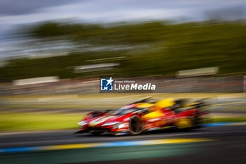 2024-06-15 - 51 PIER GUIDI Alessandro (ita), CALADO James (gbr), GIOVINAZZI Antonio (ita), Ferrari AF Corse, Ferrari 499P #51, Hypercar, FIA WEC, action during the 2024 24 Hours of Le Mans, 4th round of the 2024 FIA World Endurance Championship, on the Circuit des 24 Heures du Mans, from June 15 to 16, 2024 in Le Mans, France - 24 HEURES DU MANS 2024 - RACE - ENDURANCE - MOTORS