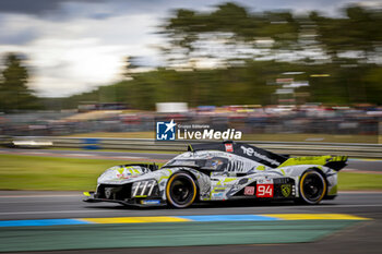 2024-06-15 - 94 VANDOORNE Stoffel (bel), DUVAL Loïc (fra), DI RESTA Paul (gbr), Peugeot TotalEnergies, Peugeot 9x8 #94, Hypercar, FIA WEC, action during the 2024 24 Hours of Le Mans, 4th round of the 2024 FIA World Endurance Championship, on the Circuit des 24 Heures du Mans, from June 15 to 16, 2024 in Le Mans, France - 24 HEURES DU MANS 2024 - RACE - ENDURANCE - MOTORS