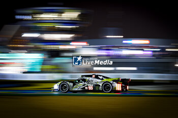 2024-06-15 - 93 VERGNE Jean-Eric (fra), JENSEN Mikkel (dnk), MULLER Nico (swi), Peugeot TotalEnergies, Peugeot 9x8 #93, Hypercar, FIA WEC, action during the 2024 24 Hours of Le Mans, 4th round of the 2024 FIA World Endurance Championship, on the Circuit des 24 Heures du Mans, from June 15 to 16, 2024 in Le Mans, France - 24 HEURES DU MANS 2024 - RACE - ENDURANCE - MOTORS