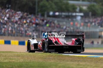 2024-06-15 - 06 ESTRE Kevin (fra), LOTTERER André (ger), VANTHOOR Laurens (bel), Porsche Penske Motorsport, Porsche 963 #06, Hypercar, FIA WEC, action during the 2024 24 Hours of Le Mans, 4th round of the 2024 FIA World Endurance Championship, on the Circuit des 24 Heures du Mans, from June 15 to 16, 2024 in Le Mans, France - 24 HEURES DU MANS 2024 - RACE - ENDURANCE - MOTORS