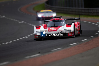 2024-06-15 - 05 CAMPBELL Matt (aus), CHRISTENSEN Michael (dnk), MAKOWIECKI Frédéric (fra), Porsche Penske Motorsport, Porsche 963 #05, Hypercar, FIA WEC, action during the 2024 24 Hours of Le Mans, 4th round of the 2024 FIA World Endurance Championship, on the Circuit des 24 Heures du Mans, from June 15 to 16, 2024 in Le Mans, France - 24 HEURES DU MANS 2024 - RACE - ENDURANCE - MOTORS