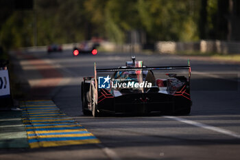 2024-06-15 - 20 VAN DER LINDE Sheldon (zaf), FRIJNS Robin (nld), RAST René (ger), BMW M Team WRT, BMW Hybrid V8 #20, Hypercar, FIA WEC, action during the 2024 24 Hours of Le Mans, 4th round of the 2024 FIA World Endurance Championship, on the Circuit des 24 Heures du Mans, from June 15 to 16, 2024 in Le Mans, France - 24 HEURES DU MANS 2024 - RACE - ENDURANCE - MOTORS